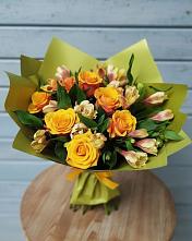 Букет цветов из:  Альстромерии и Розы #REPLACE_PRED# Невельске