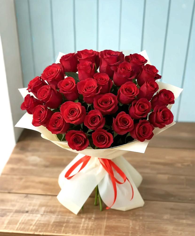 Букет 29 Красных роз в Невельске