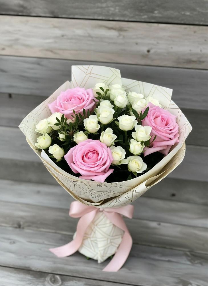 Букет цветов из: Розы в Невельске
