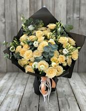 Букет цветов из:  Розы и Лизиантусы #REPLACE_PRED# Невельске