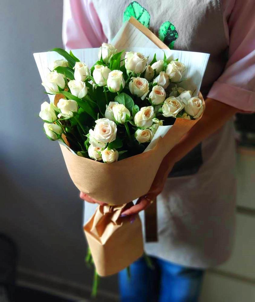 Букет цветов из: Розы в Невельске