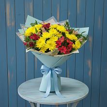 Букет цветов из:  Альстромерии и Хризантемы в Невельске