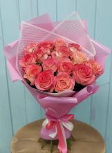 Букет 15 Розовых роз Равель в Невельске